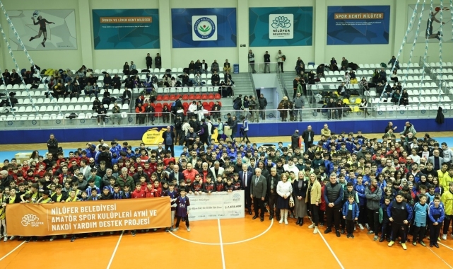 Nilüfer Belediyesi amatör sporcuların yanında