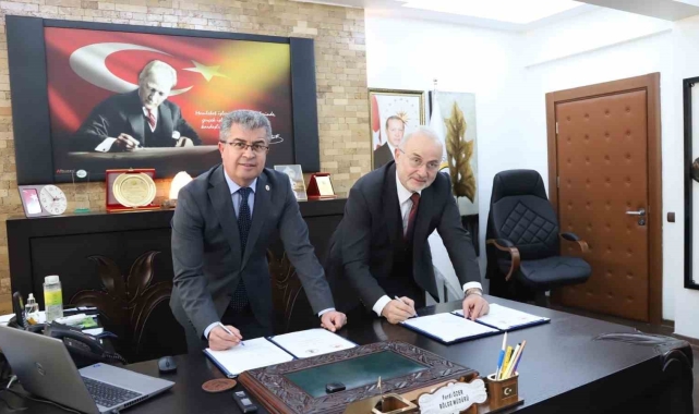 OMÜ'nün iş birliği ağı büyüyor: Amasya Orman Müdürlüğü ile iş ve güç birliği protokolü