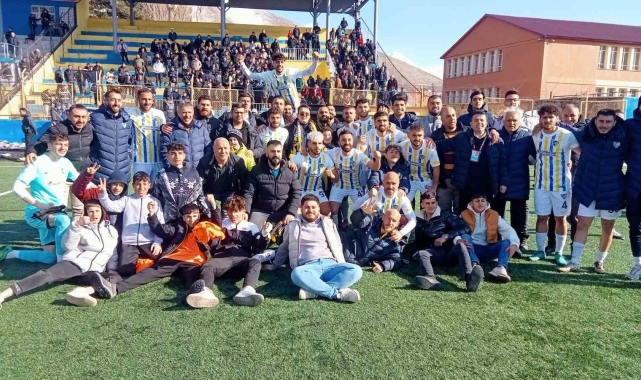 Özgüzelderespor, Diyarbakırspor 'u 3-0 yendi