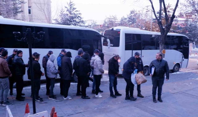 Polisten Erzurum merkezli 20 ilde 'Sibergöz-20' operasyonu