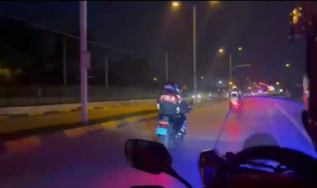 Sakarya'da 40 bin 83 adet cinsel içerikli ürün ele geçirildi