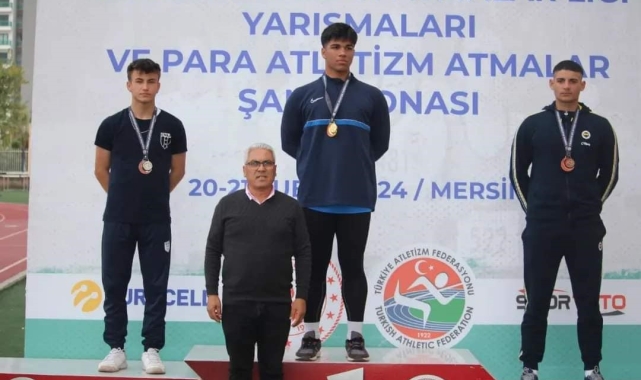 Şampiyonadan 3'üncülükle döndü
