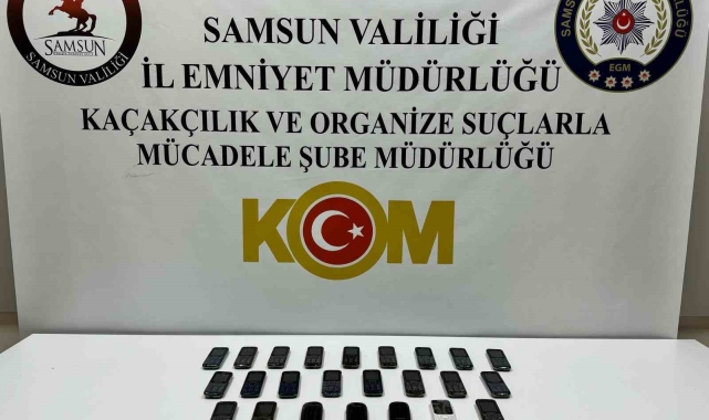 Samsun'da gümrük kaçağı cep telefonu ele geçirildi