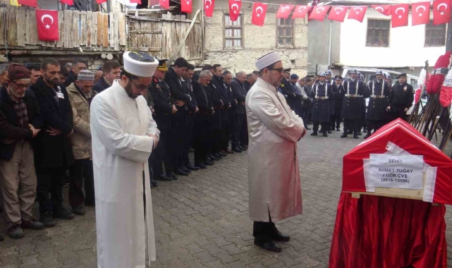 Şehit Uzman Çavuş Karaman'da toprağa verildi