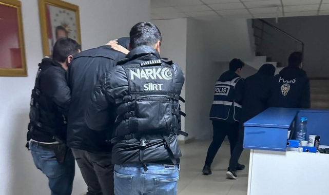 Siirt'te yasa dışı bahis suçundan aranan iki şahıs yakalandı