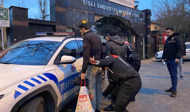 Şişli ve Sarıyer'de okul çevresinde denetim