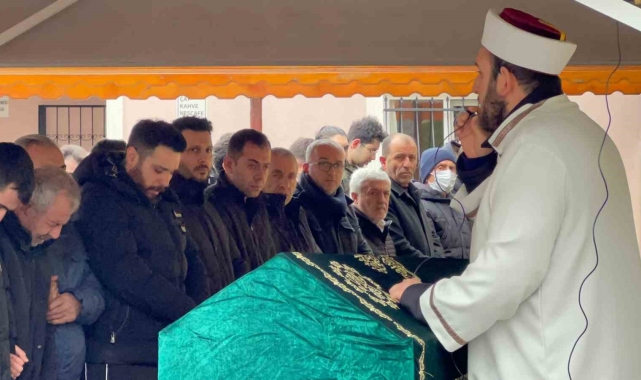 Şişli'de bakım yaptığı yürüyen merdivene sıkışarak hayatını kaybeden işçi son yolculuğuna uğurlandı