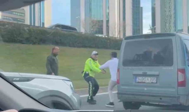 Şişli'de hareketli dakikalar kameraya yansıdı: Polise saldırınca havaya ateş açıldı