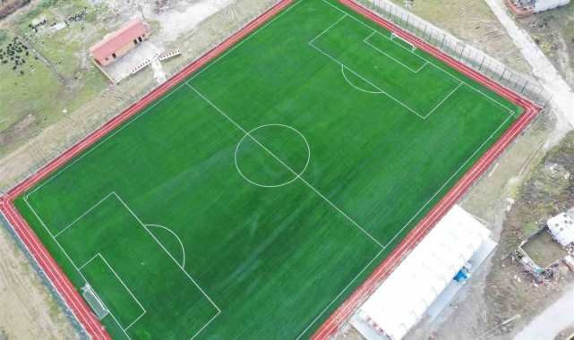 Söke'ye 3 yeni futbol sahası