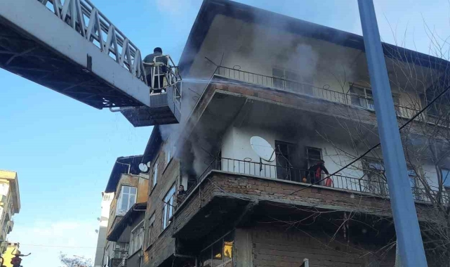 Sungurlu'da korkutan yangın