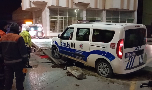 Şüpheli araç kovalayan polis otosu kaza yaptı