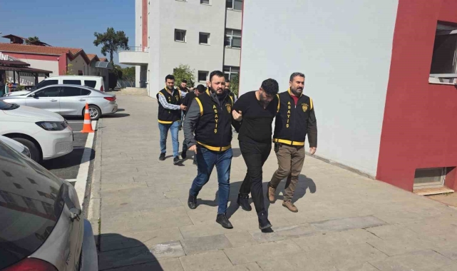 Tamirciden 2 araç çalan hırsızlar başka bir iş yerinde soyguna devam etti