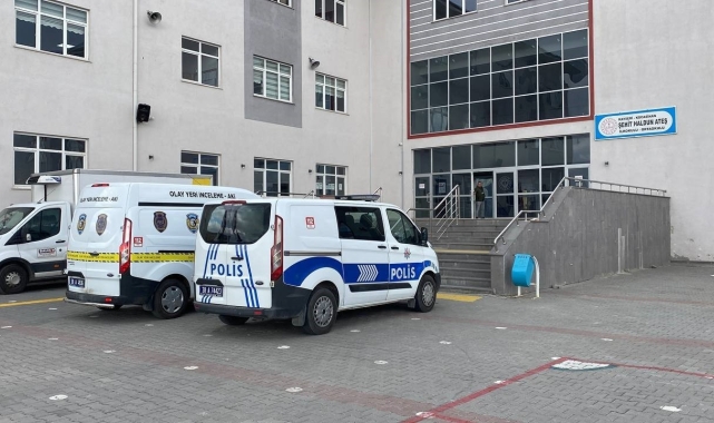 Tartıştığı öğretmeni okulda tabancayla yaraladı