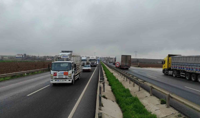 Taşkın nedeniyle kapanan Şanlıurfa - Mardin karayolu yeniden trafiğe açıldı