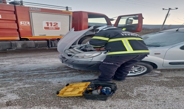 Tokat'ta otomobilde çıkan yangın hasara yol açtı