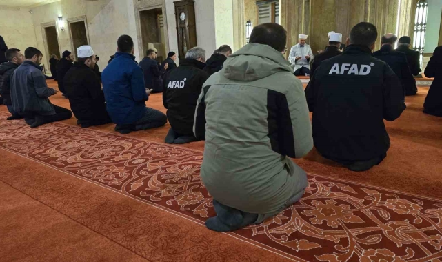 Tokat'ta 6 Şubat depreminde hayatını kaybedenler anısına hatim