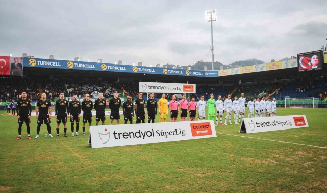 Trendyol Süper Lig: Çaykur Rizespor: 0 - Konyaspor: 0