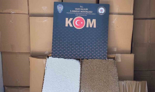Uşak'ta 4,5 milyon değerinde kaçak makaron ele geçirildi