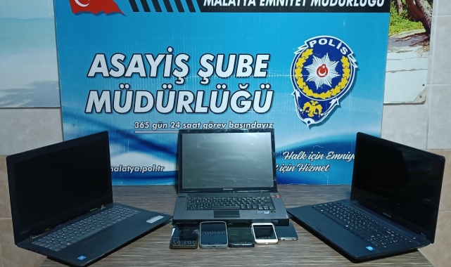 Yasadışı bahis dolandırıcıları polise takıldı