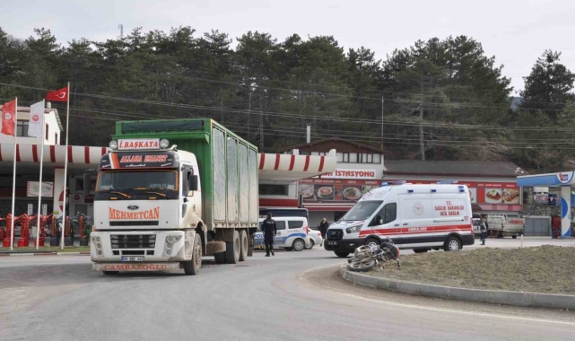 Yeni yapılan kavşakta ilk kaza: 1 yaralı