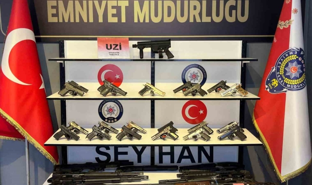 Adana'da bir haftada 43 silah 40 bin 751 uyuşturucu hap ele geçirildi