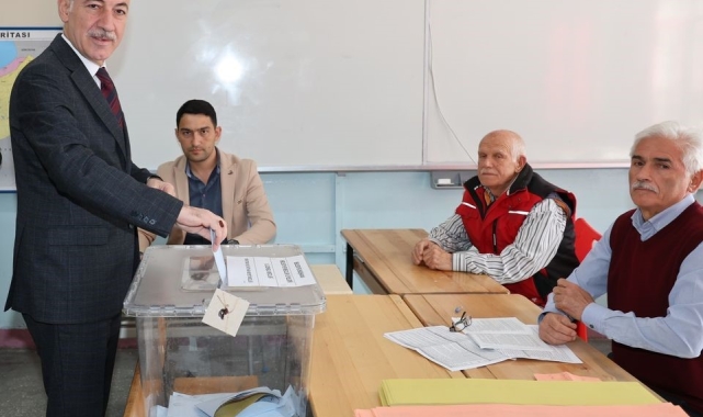 AK Parti Kırıkkale Belediye Başkan Adayı Saygılı oyunu kullandı