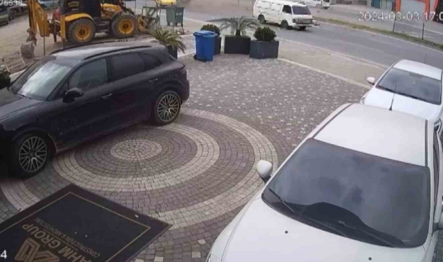 Alanya'da 2 kişinin öldüğü feci kaza kamerada