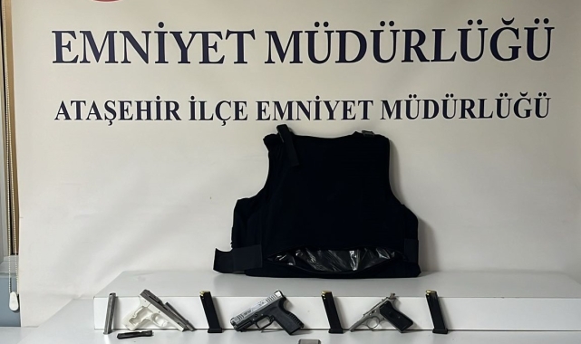 Ataşehir'de kaçak silah imalathanesinde top mermisi bulundu