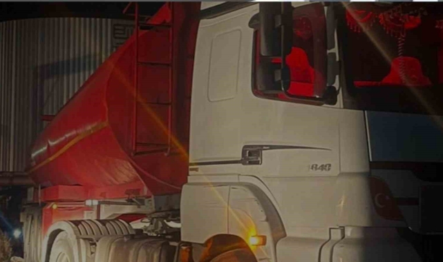 Batman'da tankerde yapılan aramada 21 ton kaçak akaryakıt ele geçirildi