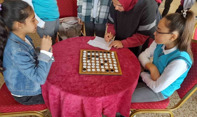 Beyşehir'de akıl ve zeka oyunları ilçe finalleri tamamlandı