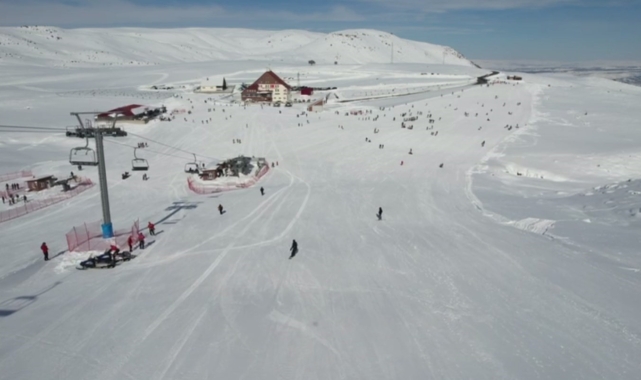 Bingöl'deki Hesarek Kayak Merkezinde sezon kapanıyor