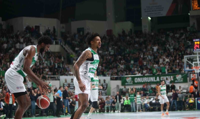 Bursaspor, Jordan Floyd ile yollarını ayırdı