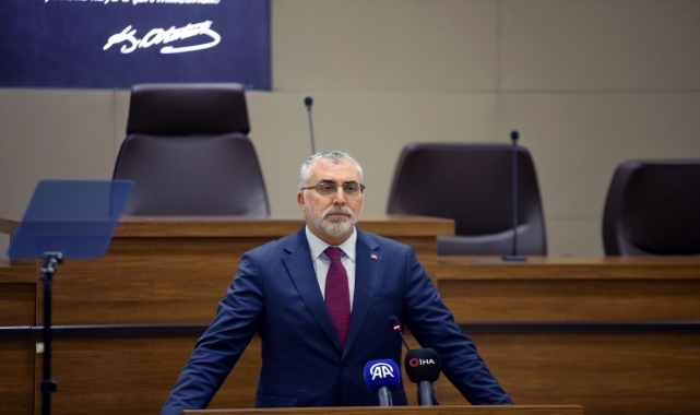 Çalışma ve Sosyal Güvenlik Bakanı Işıkhan, Çorum'da iş insanlarıyla buluştu: