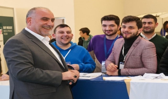 Canik Belediyesi üniversiteyi ilk kez kazanan öğrencilere burs verecek
