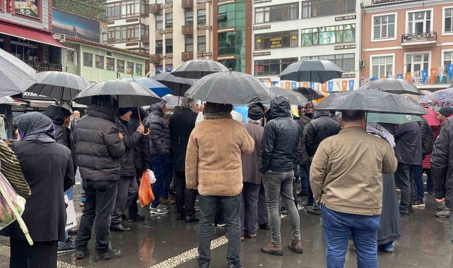 ÇAYKUR'un mevsimlik işçileri 'kadro' eylemlerini sürdürüyor