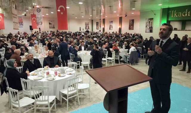 Çetinkaya: "Bizler imkansızlığı başaran bir ataların evlatlarıyız"