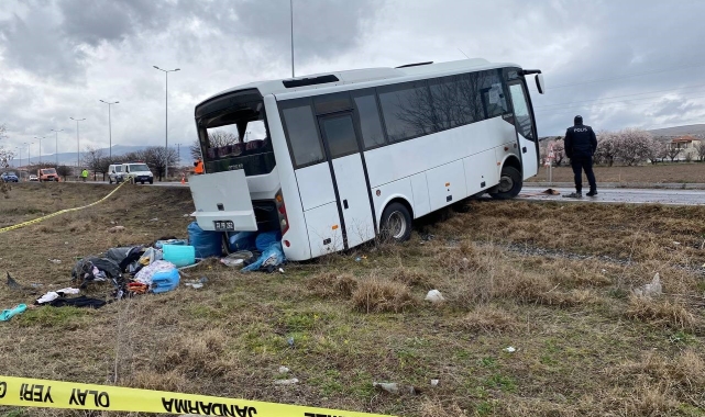 Cezaevi nakil aracı devrildi: 1'i ağır 11 yaralı