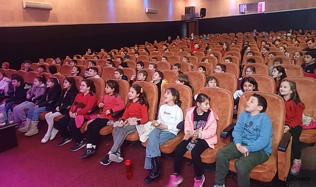 ÇOCUKLARA HAVACILIK VE UZAY TUTKUSU AŞILANIYOR!