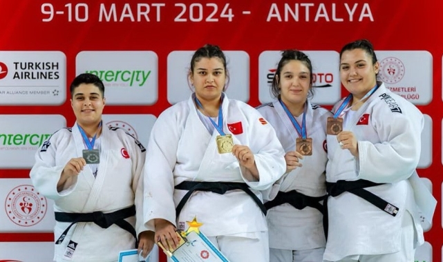 Duygu Dirgen'den bronz madalya