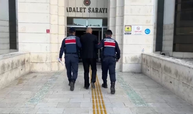 Edremit'te iki terör şüphelisi yakalandı