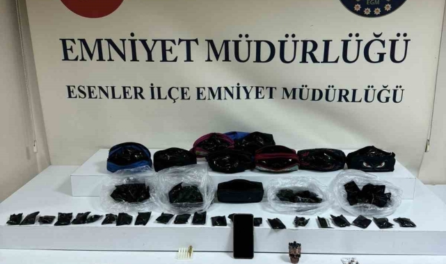 Esenler'de kalem kutularından uyuşturucu çıktı: 1 gözaltı