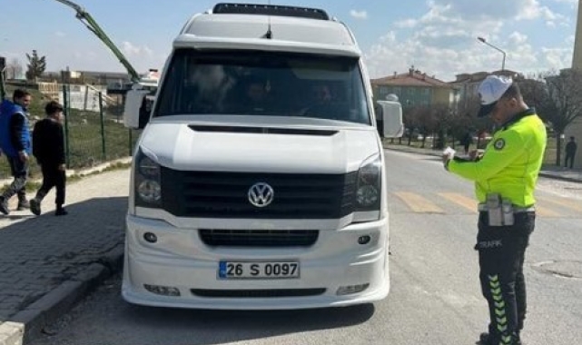 Eskişehir'de 4 okul servisine 8 bin 306 TL para cezası