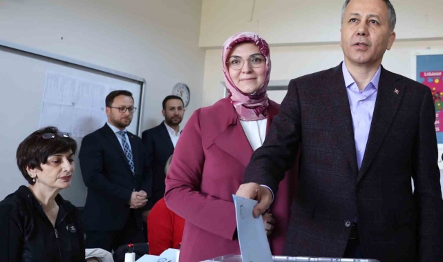 İçişleri Bakanı Yerlikaya, Ankara'da oyunu kullandı