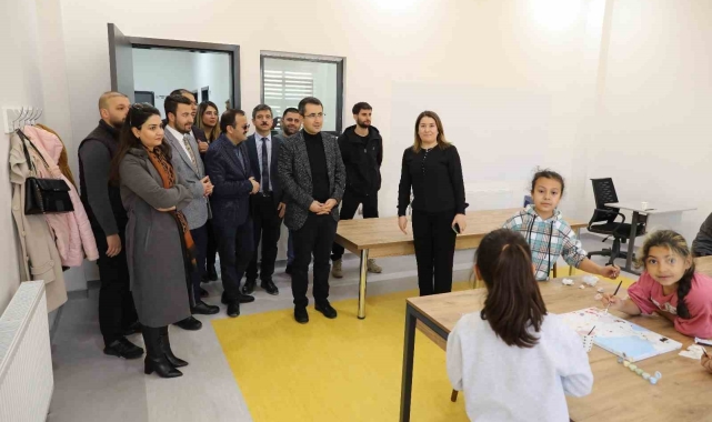 İpekyolu Çocuk Akademisi açıldı