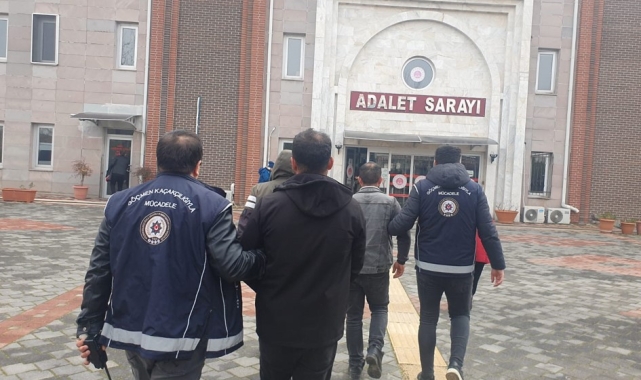 Isparta'da göçmen kaçakçılığından 3 kişi tutuklandı