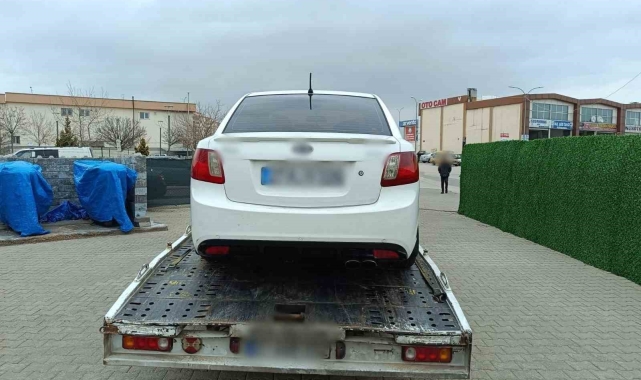 Jandarma'dan çalıntı araç motoru operasyonu