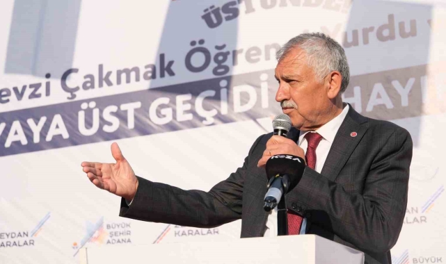 Karalar, Ova Mahalle Merkezi'nin temelini attı, iki noktada yapılan üst geçitlerinin açılışını gerçekleştirdi