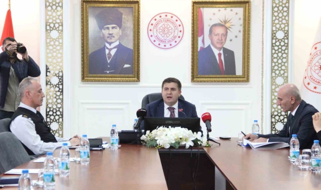 Karaman'da Güvenlik Bilgilendirme Toplantısı yapıldı
