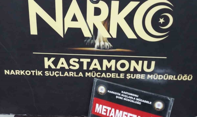 Kastamonu'da uyuşturucu ile yakalanan iki şüpheli gözaltına alındı