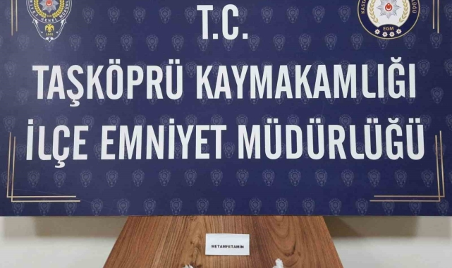 Kastamonu'da uyuşturucuyla yakalanan 2 kişi tutuklandı